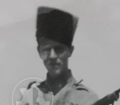 ב מ